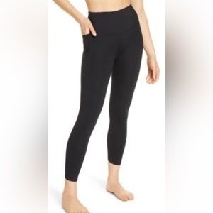 Zella High Waisted Studio Pocket 7/8 Leggings- S